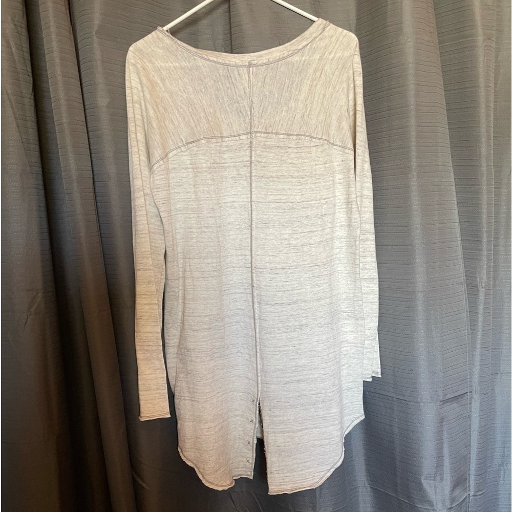 We The Free tunic with long sleeves and coattail - Picture 2 of 4